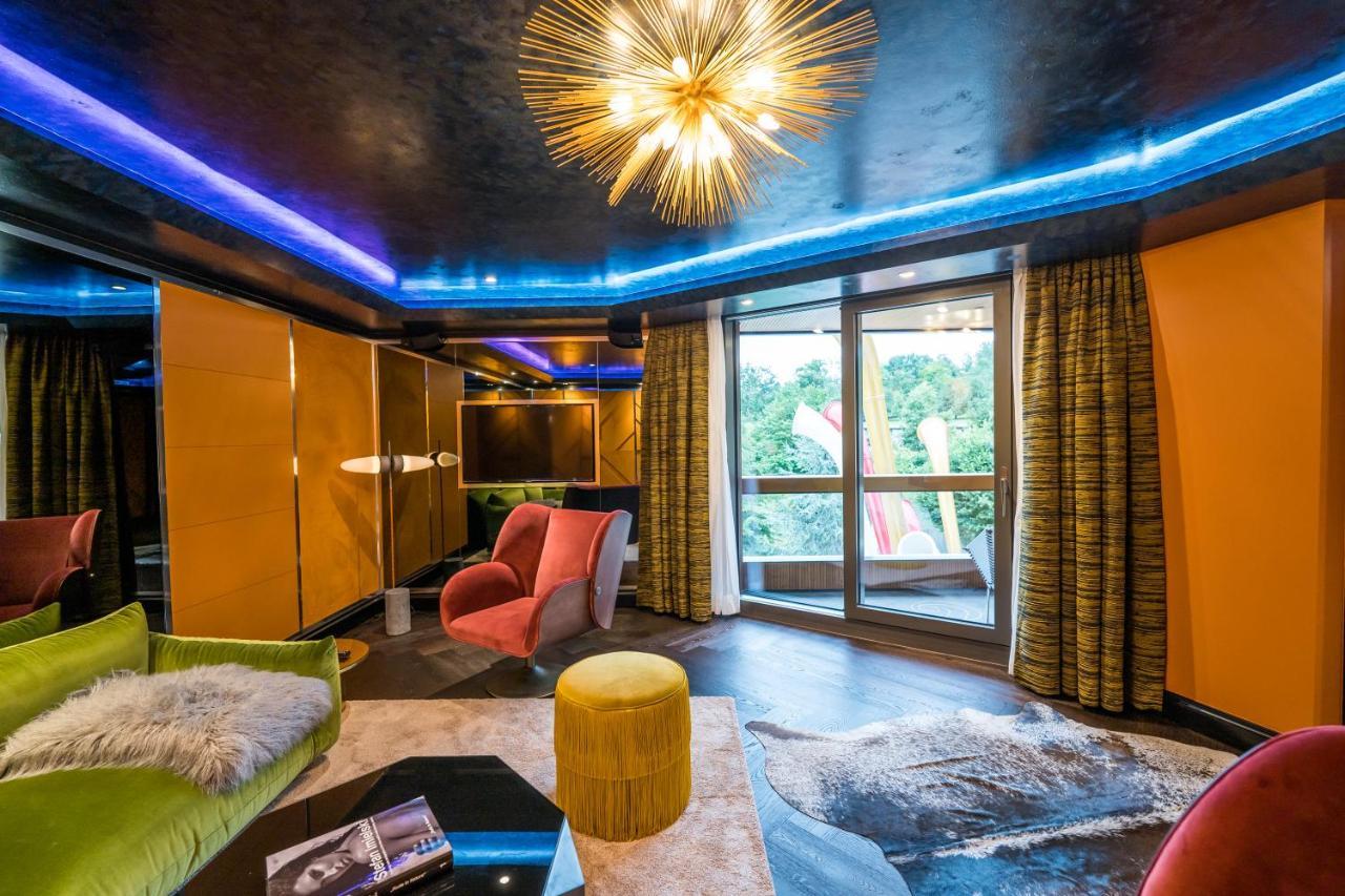 होटल Five - Luxury 5*
